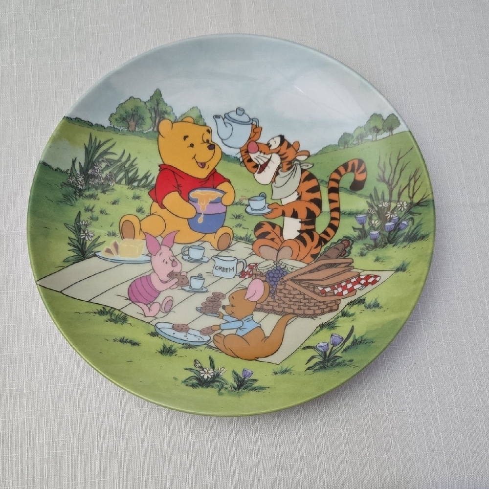 Winnie The Pooh Piglet Roo And Tigger Bradford Exchange Plate #8